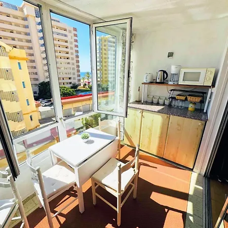 Bougainvillea Con Parking Fuengirola